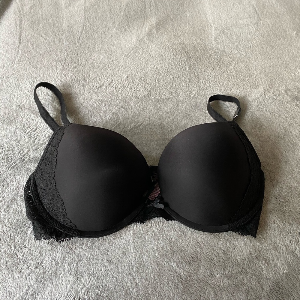 Victoria’s Secret Dream Angels push-up bra